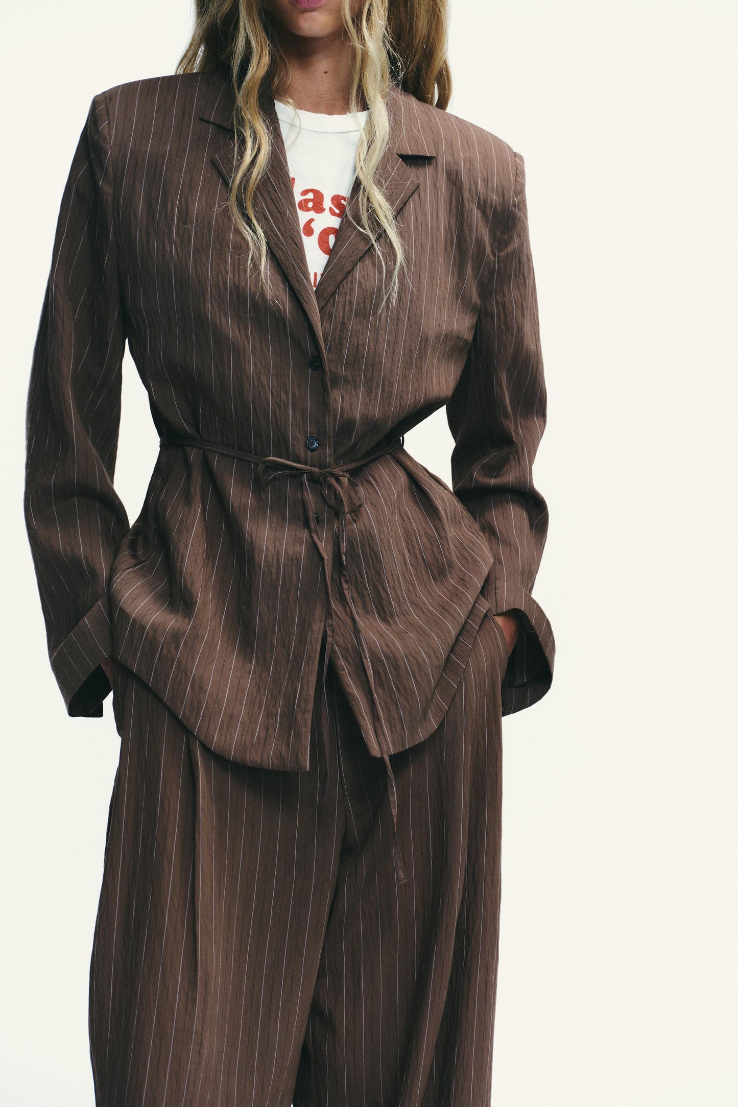 ALYAH SUIT SET BROWN