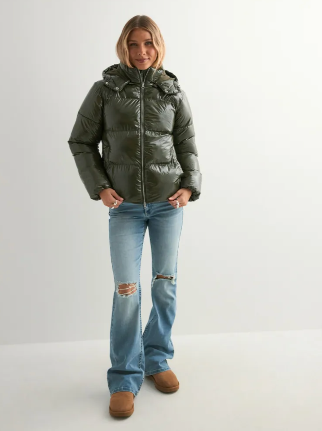 ALYAH ⎹ Lumina Puffer
