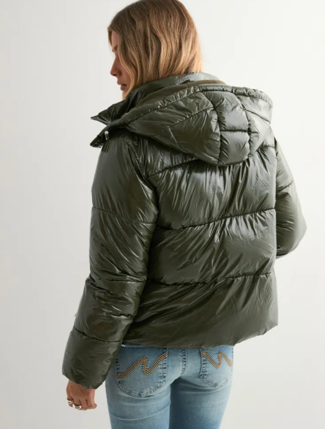 ALYAH ⎹ Lumina Puffer