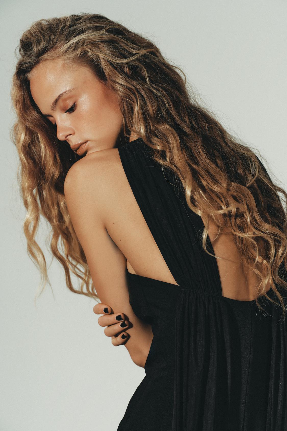 Twisted Strap Tulle Maxi Dress