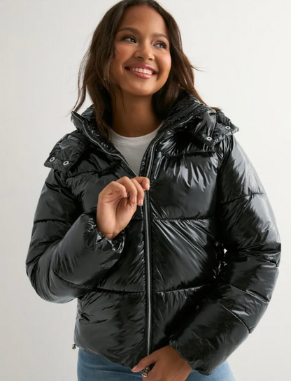 ALYAH ⎹ Lumina Puffer